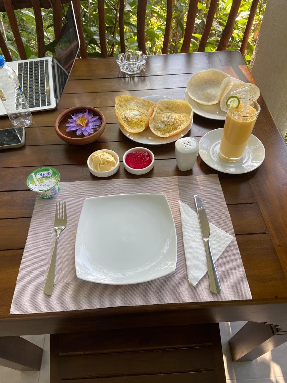 Sri Lankan breakfast with curries and sambol